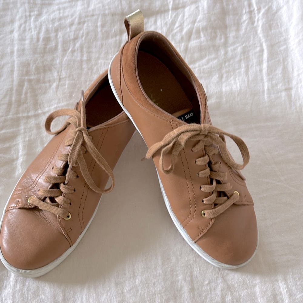 Cole Haan Sneaker